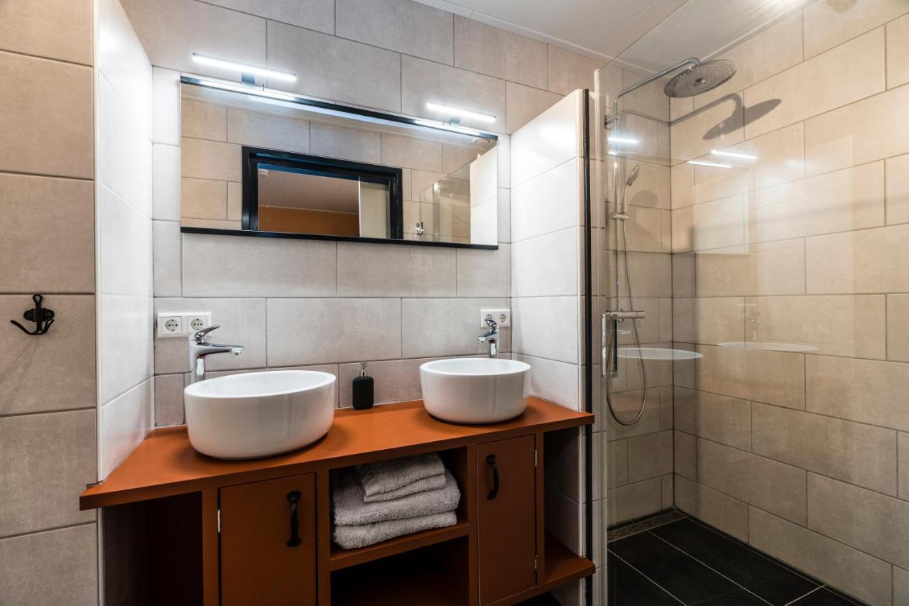 B&B De Oldambtster Beerta Bagian luar foto